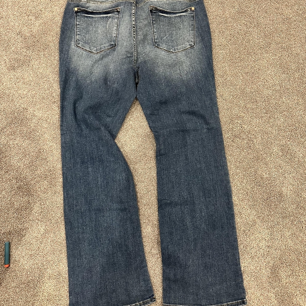 Judy Blue Size 18W Bootcut Jeans